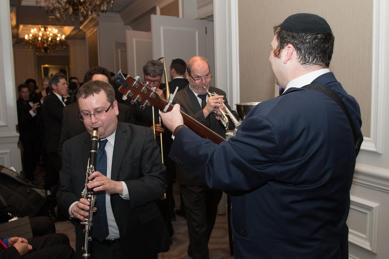 Band escorting the chassan and kallah