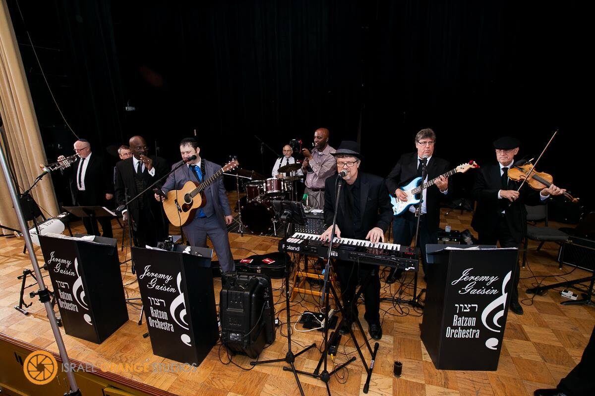 Ratzon Orchestra full band